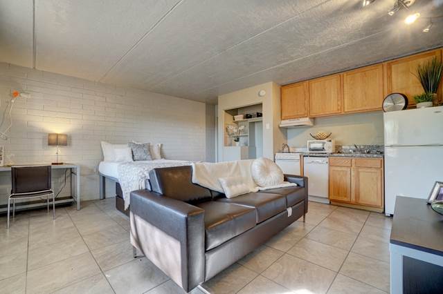 Studio apartment at University Manor Apartments in Tucson, AZ